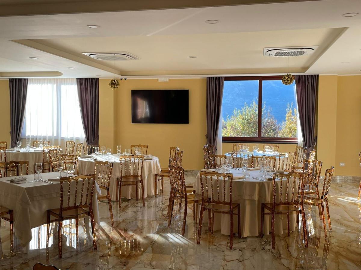 Hotel Ristorante Villa Terry Lauria Inferiore Exterior photo